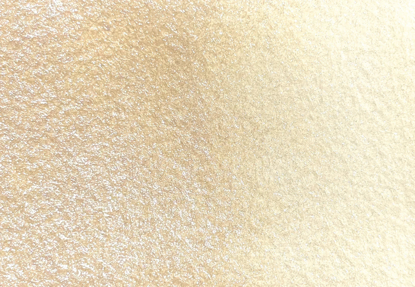 لون الشامبانيا – نصف قالب