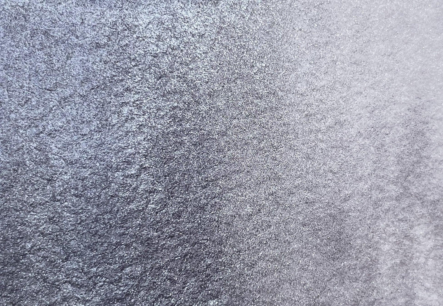 لون فضي دخاني – نصف قالب