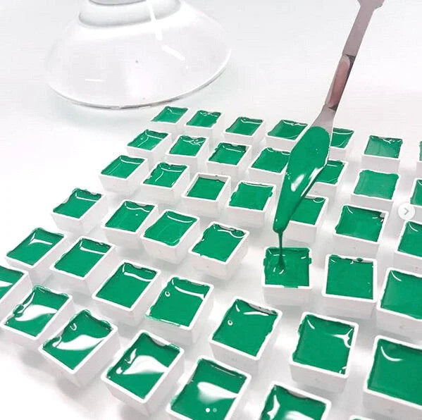 Malachite hue - Half pan