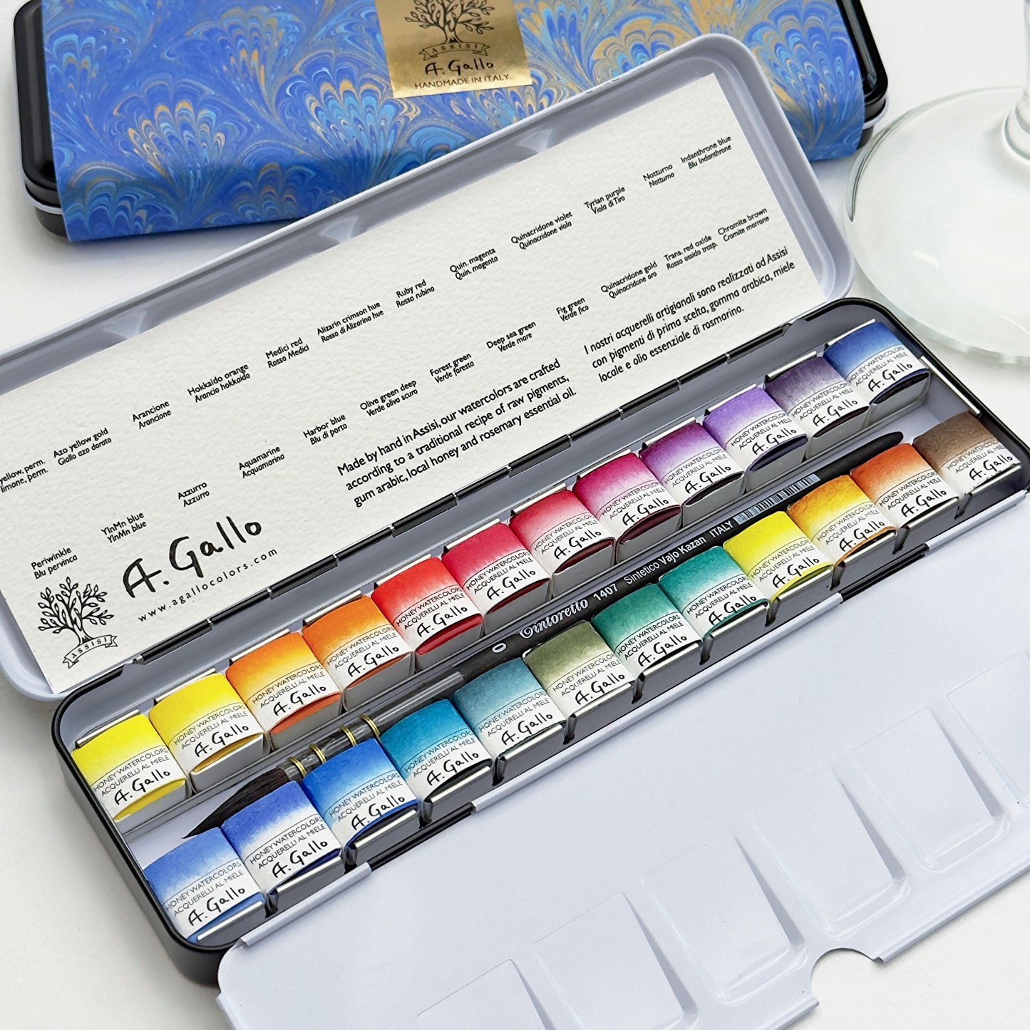 Signature 24 with Yln Mn blue - Handmade watercolor set