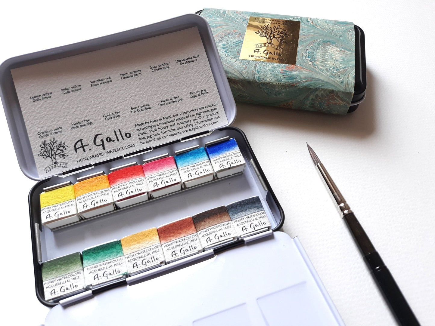 Classic 12 - Handmade Watercolor Set