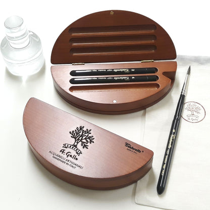 Artisan cherry wood palette with Brushes