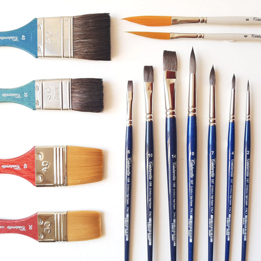 Assorted brushes by Tintoretto