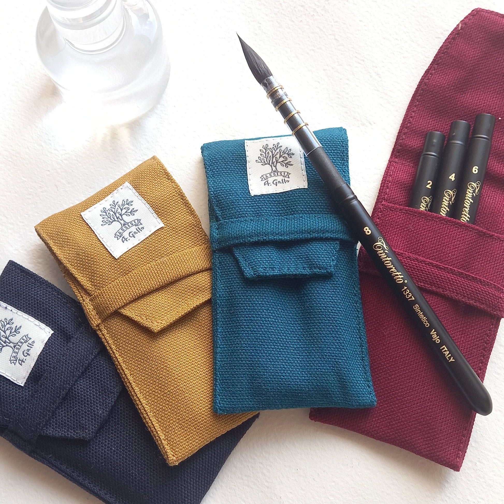 Pocket brush sets and cases